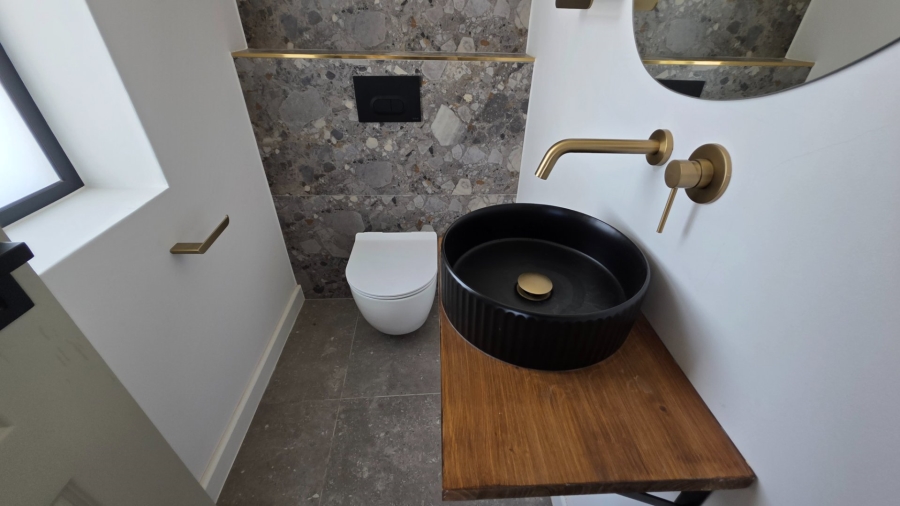 3 Bedroom Property for Sale in Seemeeu Park Western Cape